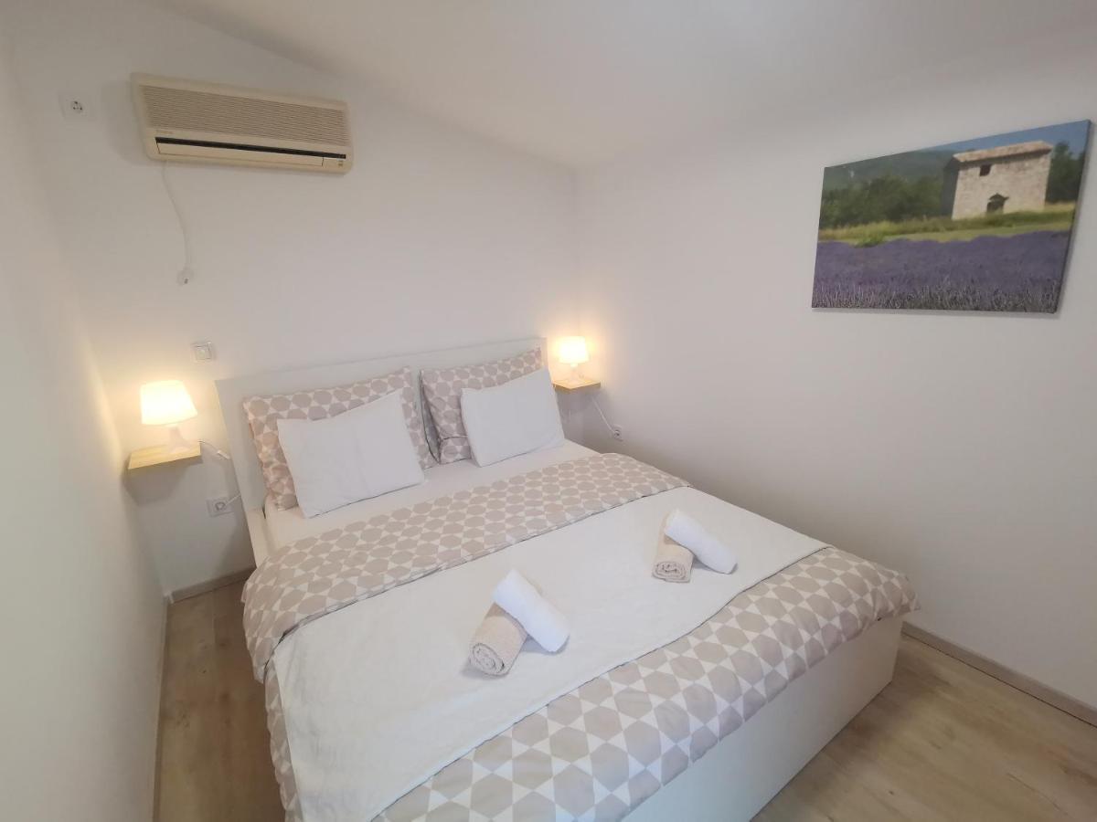 Old Town Paklenica Apartment Стариград-Пакленица Екстериор снимка