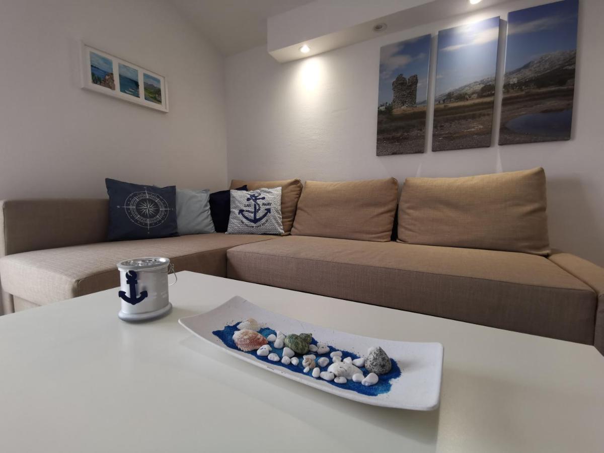 Old Town Paklenica Apartment Стариград-Пакленица Екстериор снимка