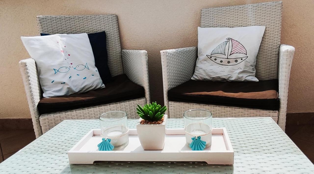 Old Town Paklenica Apartment Стариград-Пакленица Екстериор снимка